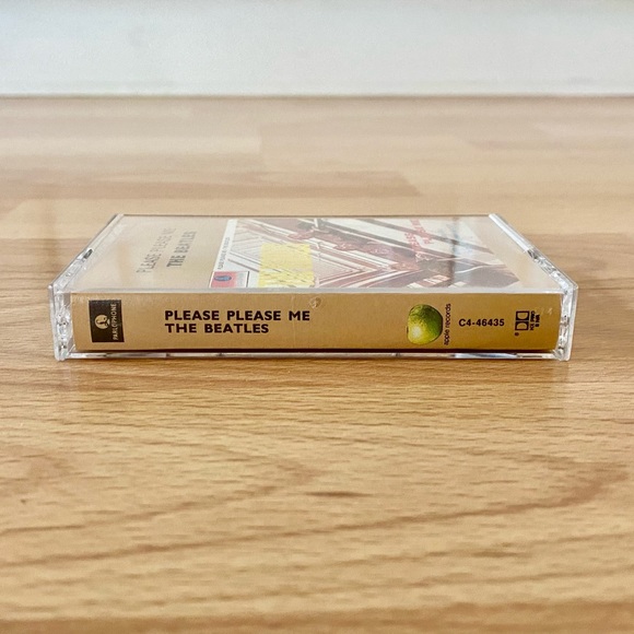 THE BEATLES Cassette Tape - Picture 3 of 6